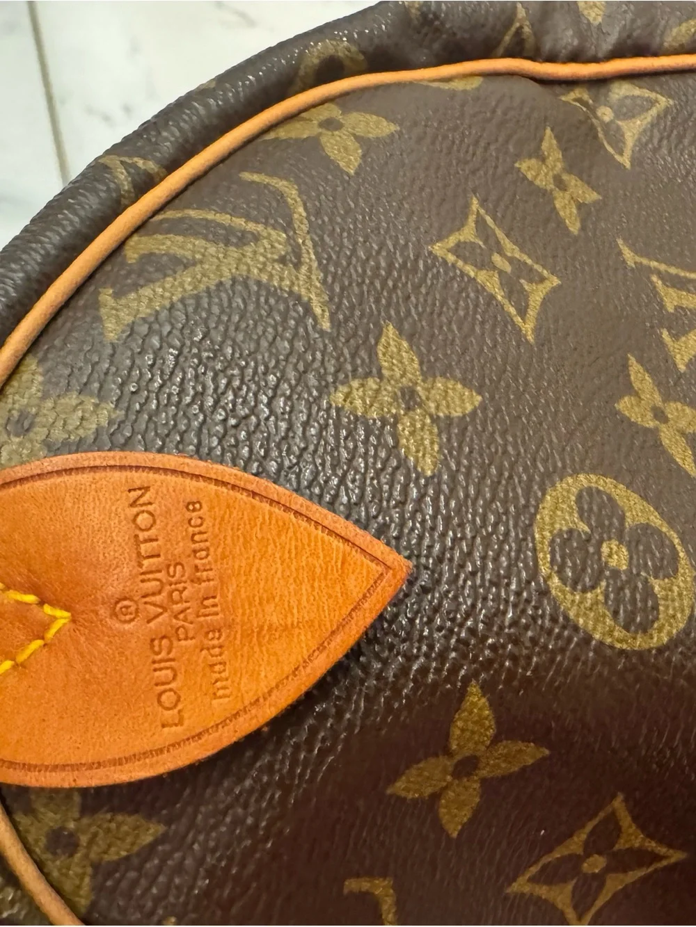 Authentic vintage Louis Vuitton Speedy 30 1988 lock and key
